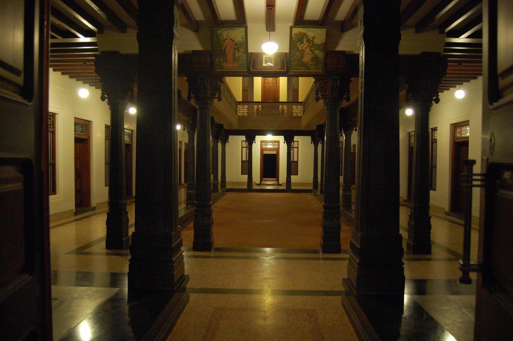 Visalam Chettinad Palace - A Cgh Earth Experience Kānādukāttān Eksteriør bilde