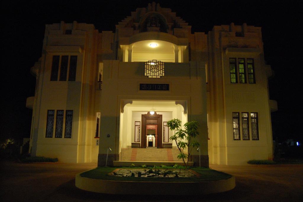 Visalam Chettinad Palace - A Cgh Earth Experience Kānādukāttān Eksteriør bilde