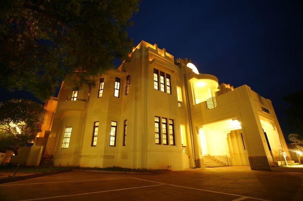 Visalam Chettinad Palace - A Cgh Earth Experience Kānādukāttān Eksteriør bilde