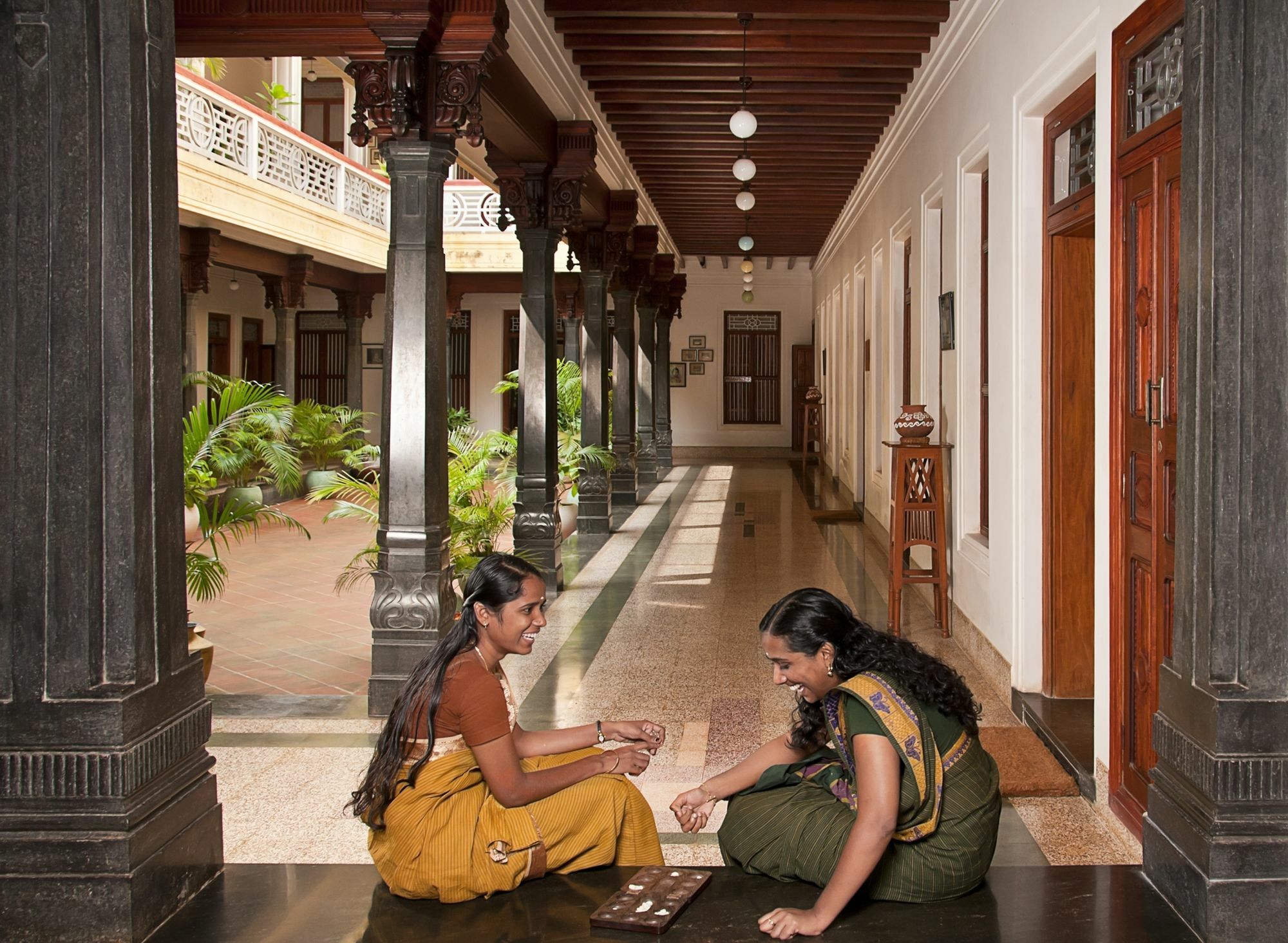 Visalam Chettinad Palace - A Cgh Earth Experience Kānādukāttān Eksteriør bilde